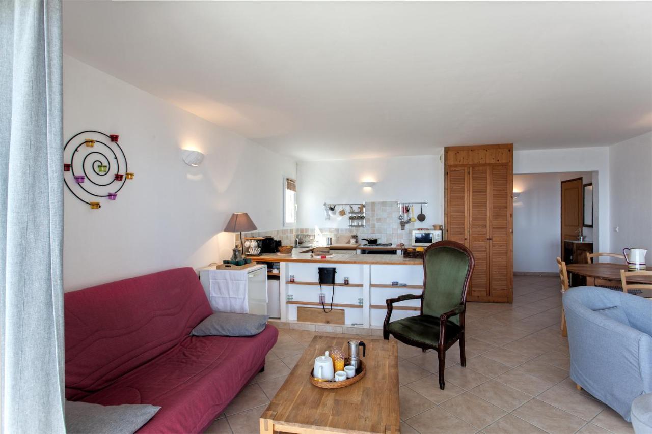 Casa L'Alivi Appartement Luri Buitenkant foto